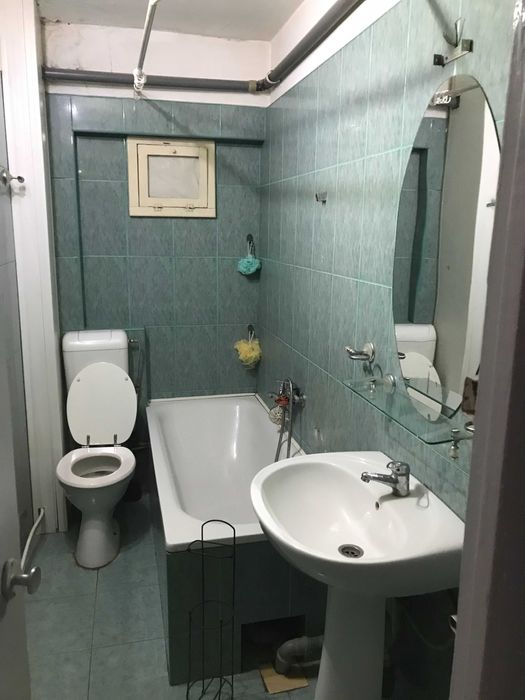 dau in chirie apartament 3 camere