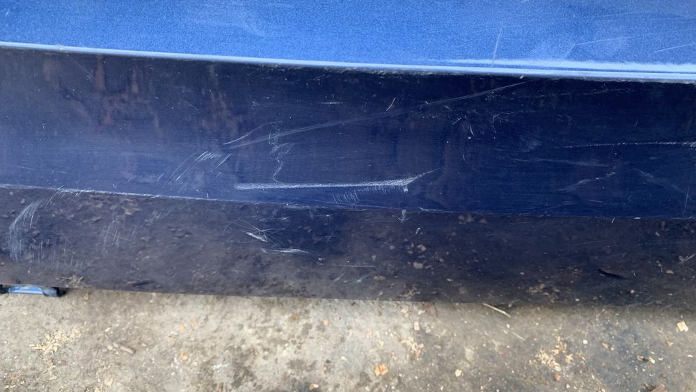 Задна броня за bmw i20