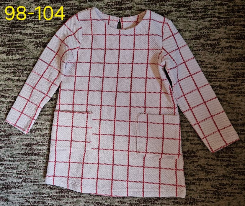 Дрешки за момиче 98-104