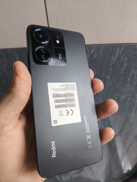 Продам телефон Redmi 13C