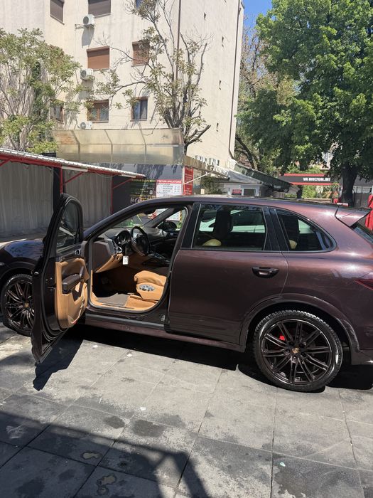 Cayenne GTS 2014