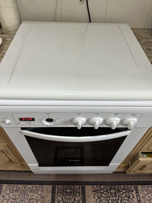 Продам Газовая плиту