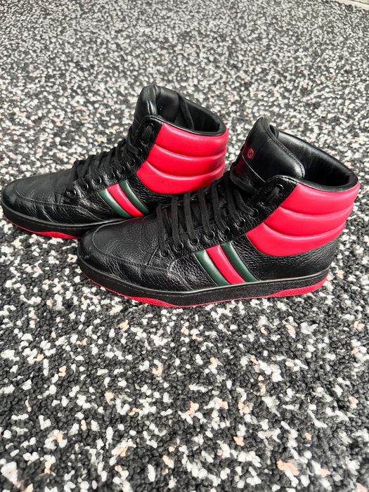 GUCCI High Top Leather Sneakers - Barbati