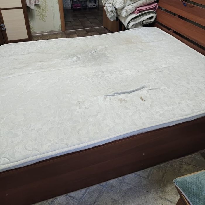 Отдам бесплатно кровать