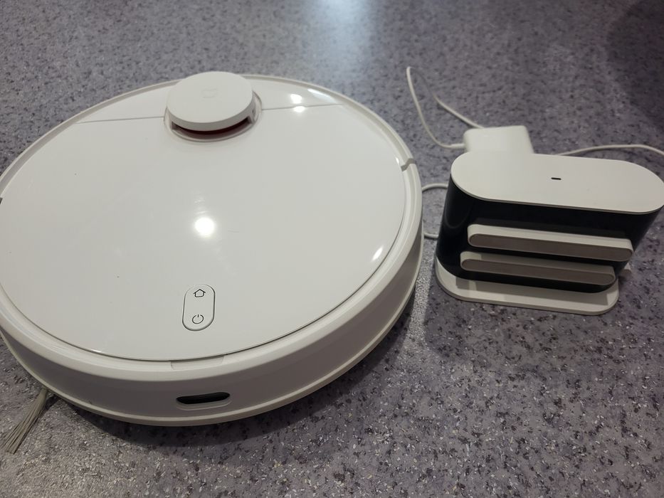 Продам пылесос xiomi mi robot vacuum mopp