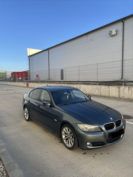 Vând Bmw e90 2010