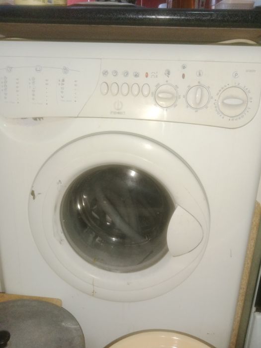 Avtamat ishlashi yaxshi narxi 2 mln kelshamiz