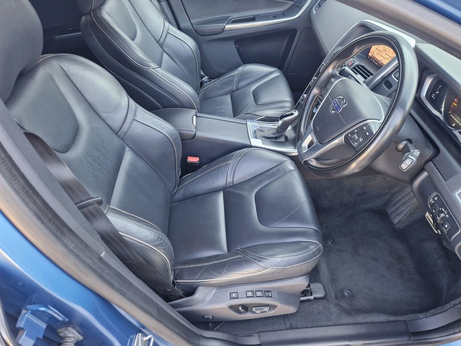 Dezmembrez Volvo XC60 2.4 D5244T21  2017 R Design