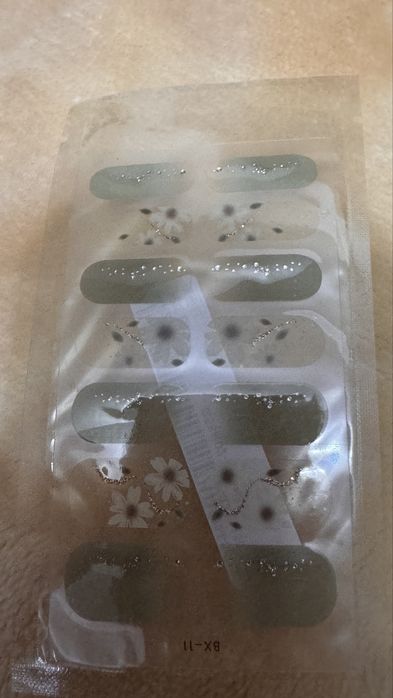 Готови гел лак стикери за нокти