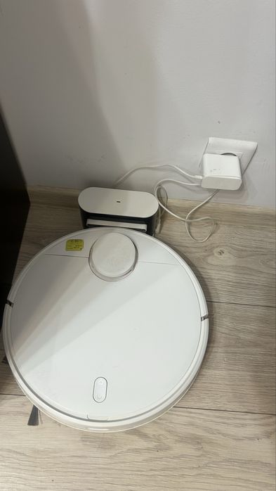 Robot de aspirare XIAOMI S10