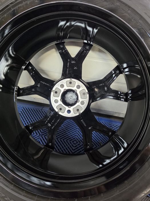 Оригинални 21" M Sport черни джанти с летни гуми Pirelli (2022) за BMW X5 (G05) / X6 (G06) + TPMS