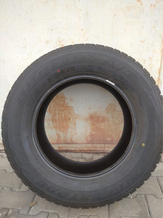 Резина Bridgeston A/T