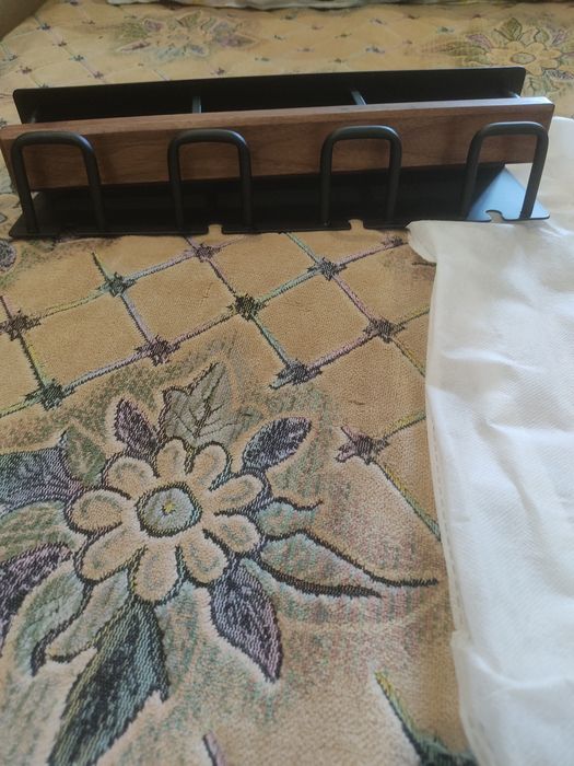 Держатель для зубных щёток