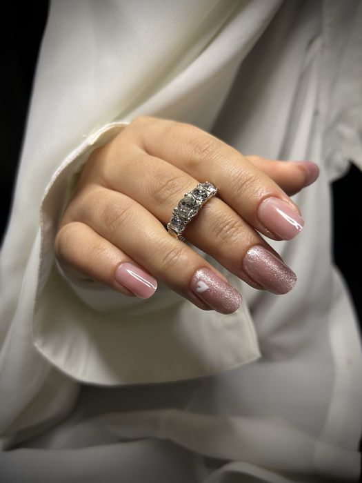 Aplic unghii cu gel si semipermanent targoviste