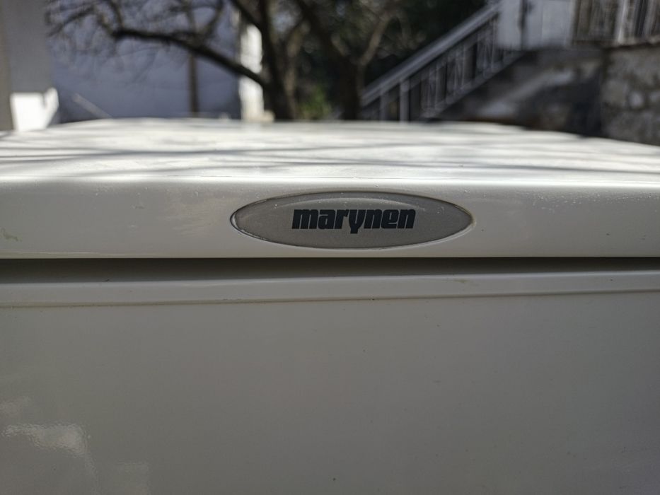 хладилник с фризер