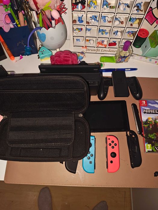 Vând Nintendo Switch