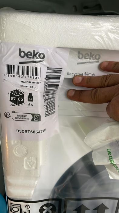 Masina de spalat beko cu uscator nou nouta