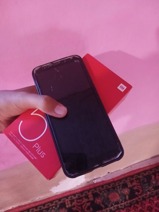 Redmi 5 Plus Sotiladi