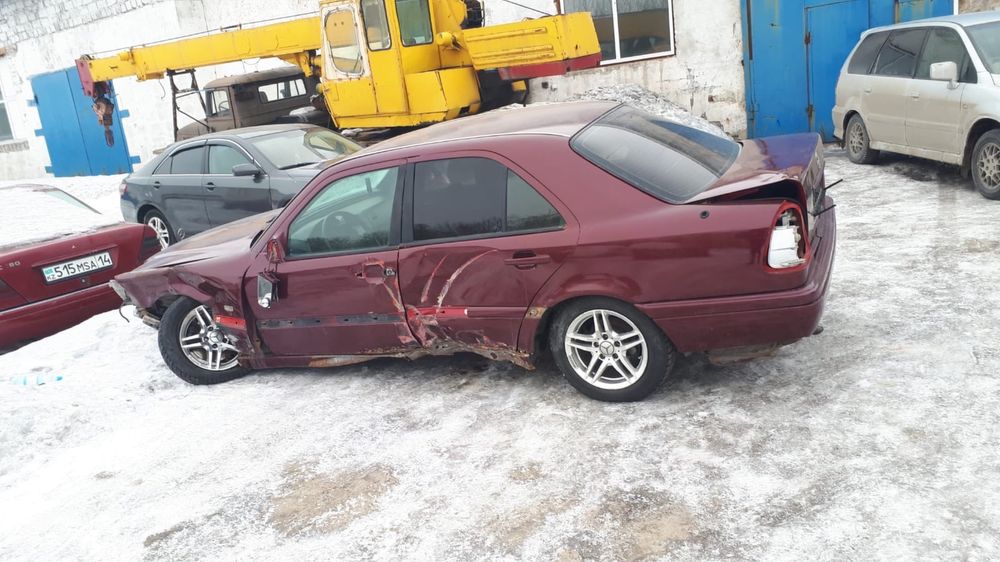 Запчасти Мерседес