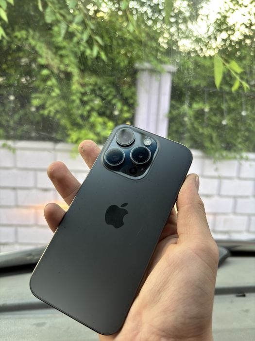 Продаеться iPhone 15 pro. Айфон 15 про