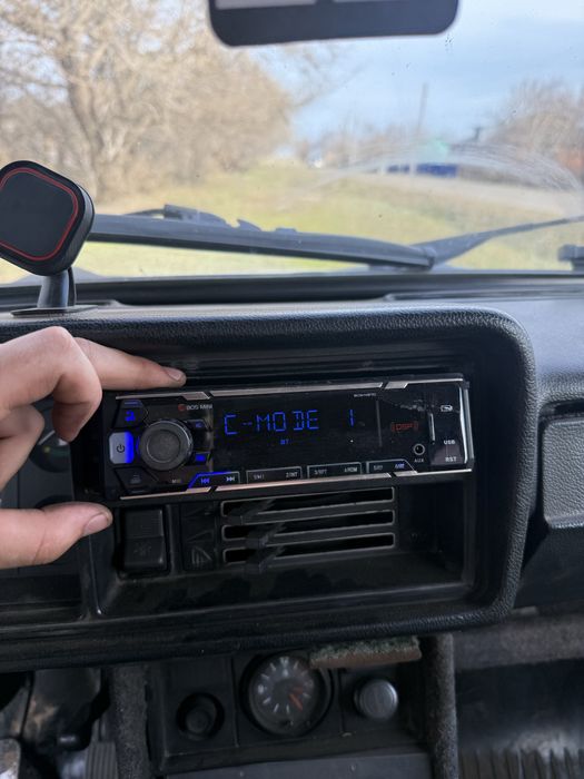 Продам магнитафон почти новый