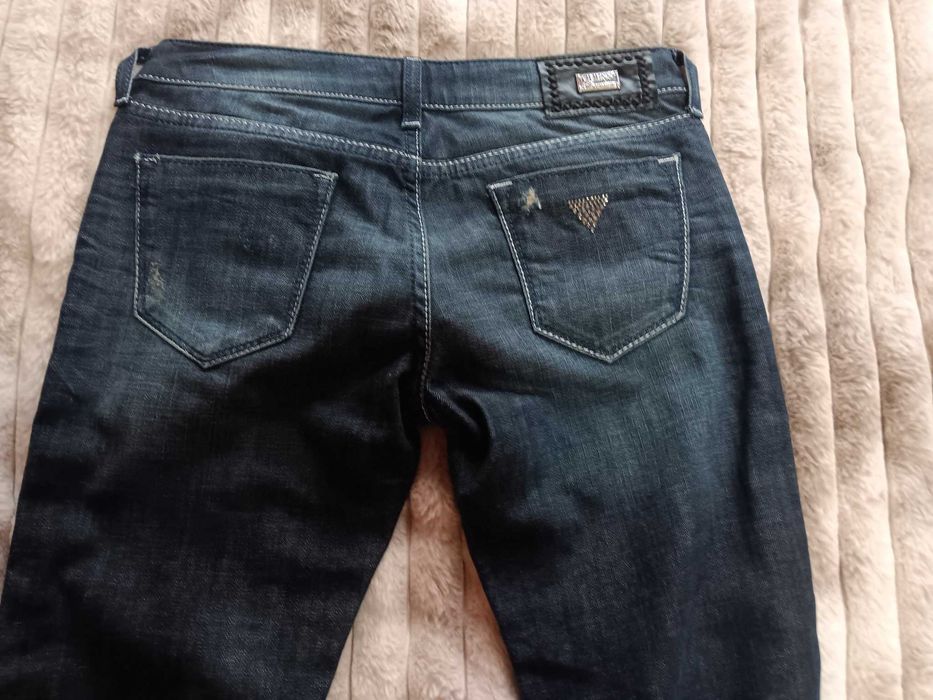 Оригинални дънки Guess