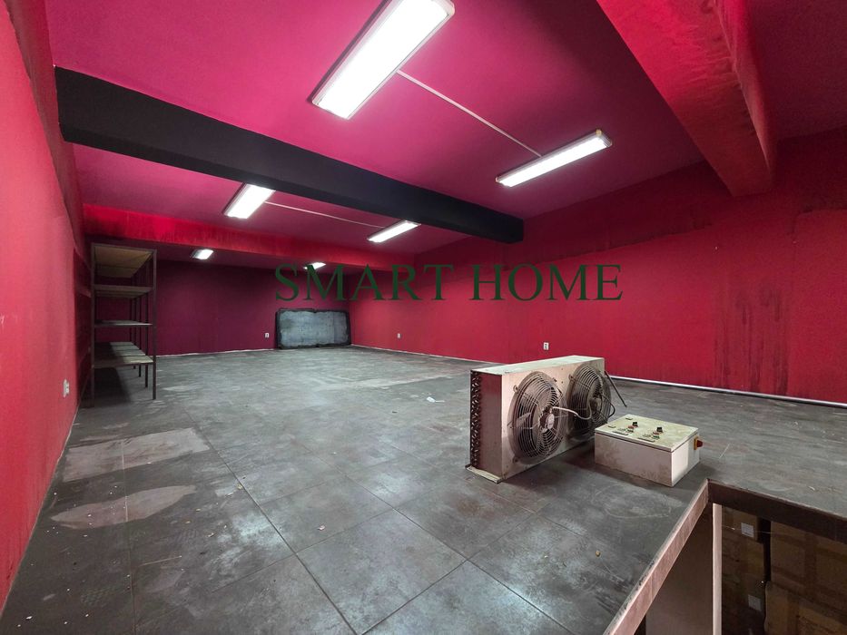 Дава се под наем Склад в Велико Търново, Център - 180 кв.м за 612 € - Снимка #2