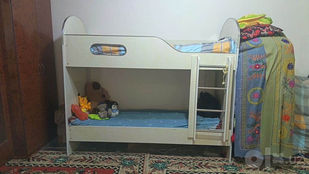 Detskiy krovat sotiladi, holati yangi