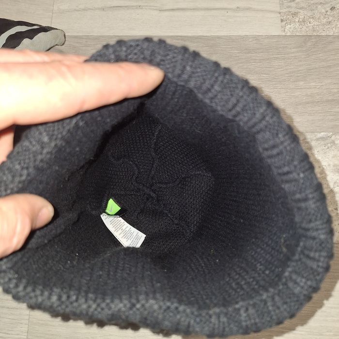 Căciulă Nike mărimea L