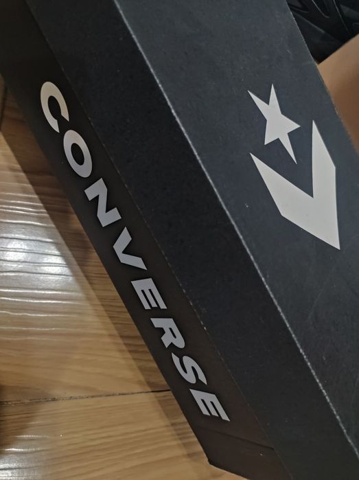 Кеды Converse новые продам