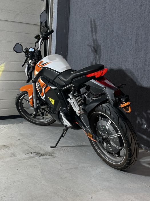 Super Soco TSX 2022 – Doar 2500 km, ca nou!