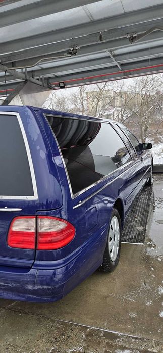 dric funerar mercedes w210