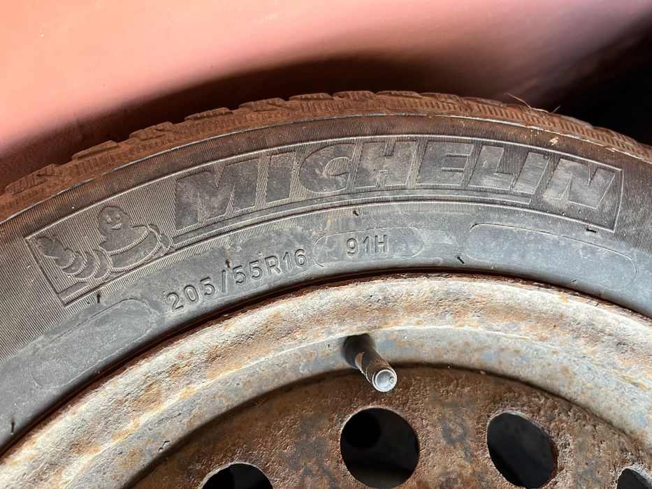 Michelin Alpine 5 205/55R16 91H pneuri de iarna cu jante an 2015 4 buc