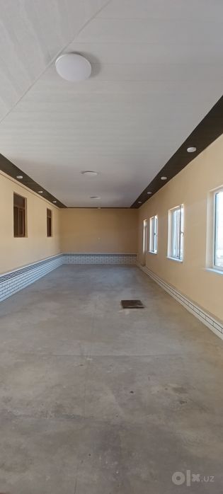Ховли сотилади 6 сотх  5 хона  2 санузел  газ свет сув  вайфай  бор