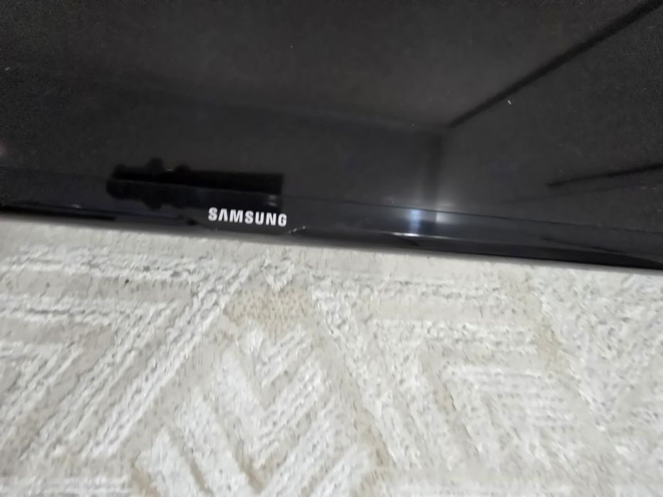 Телевизор Самсунг