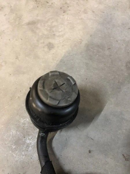 Vas ulei servodirectie Audi A4 B8 2010 cod 4F0422371D