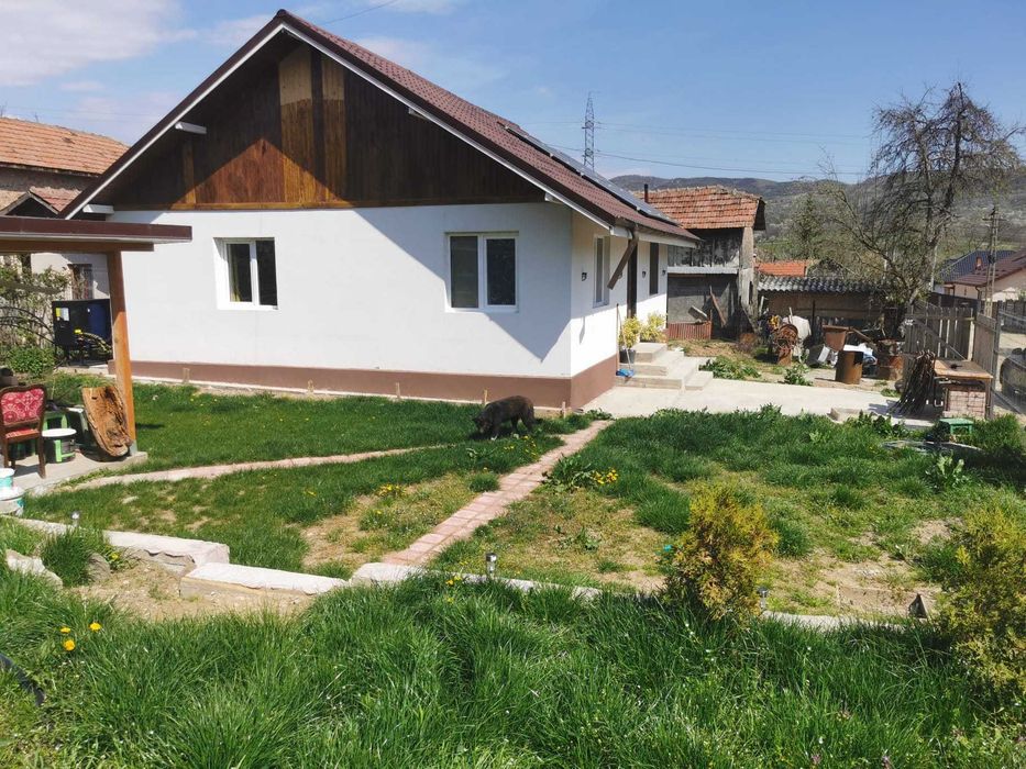 Casa de vanzare Maruntisu