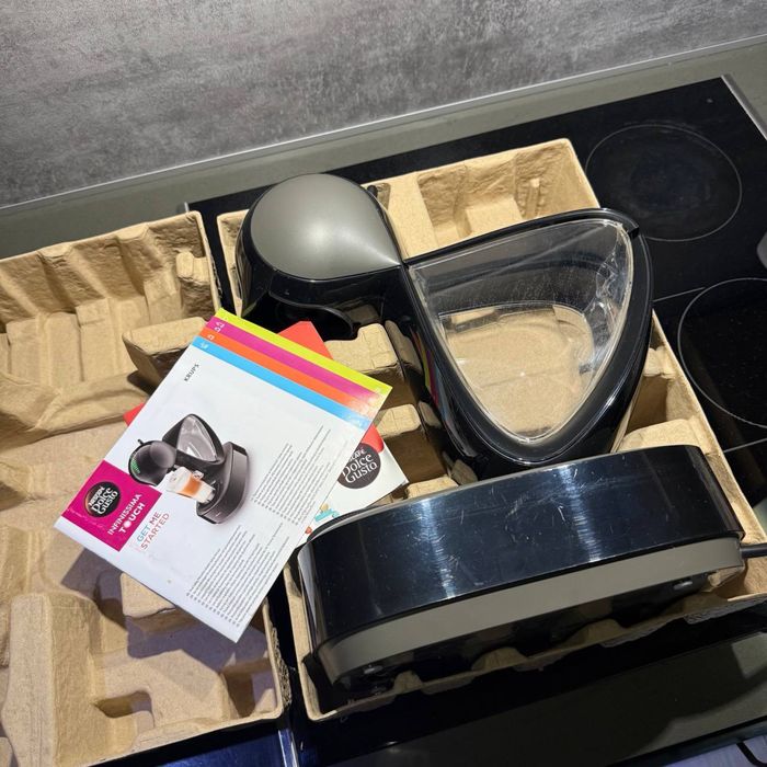 Кофемашина Dolce Gusto