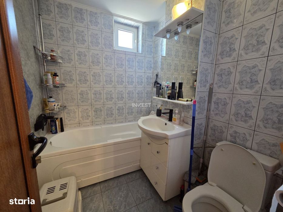 Apartament 3 Camere – 72 mp, etaj intermediar