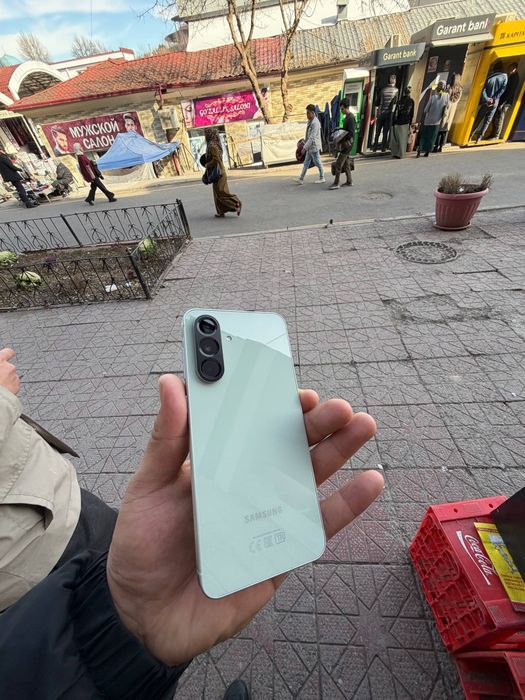 Samsung A56 yangi 8 128