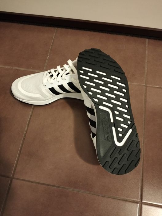 Pantofi sport bărbați adidas 43,1/2,27.5 cm interior