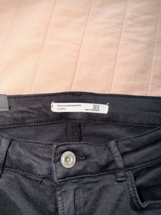 Джинсы Zara женские
