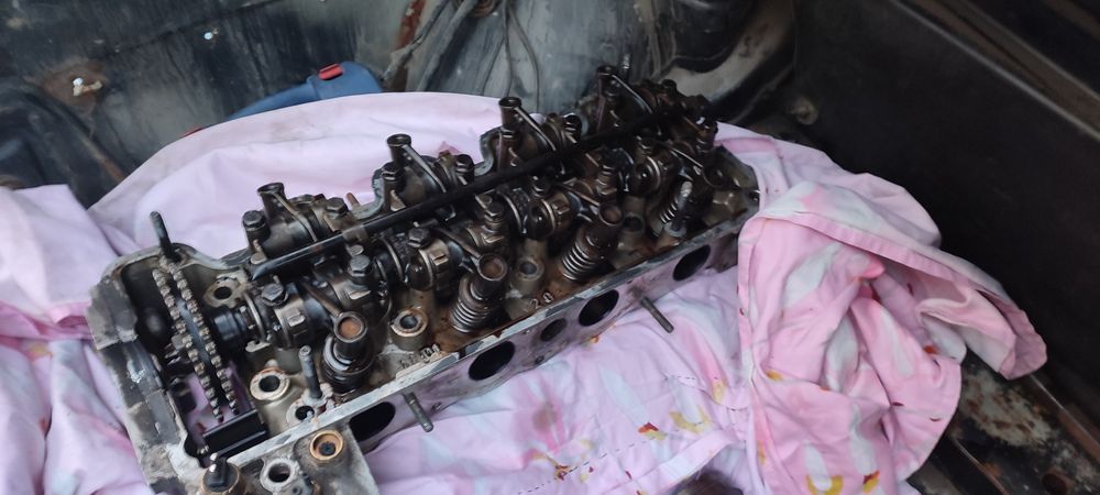 Запчасти Мерседес 190