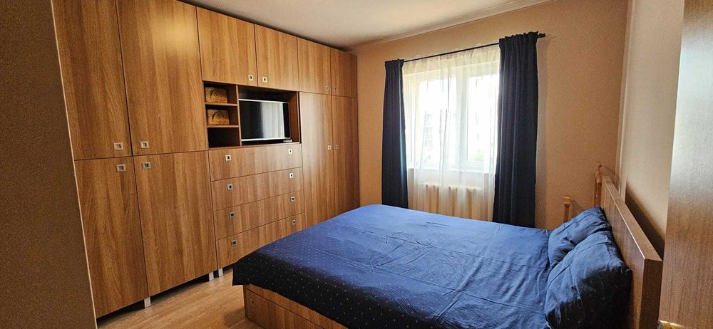 Inchiriez apartament spatios 4 camere, 2 bai, loc de parcare in Marasti 84.1 mp