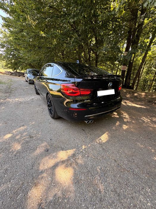 BMW Seria 3 330d xDrive Luxury Line