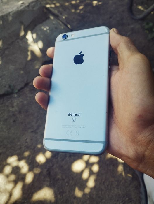Продам iPhone 6s 64GB