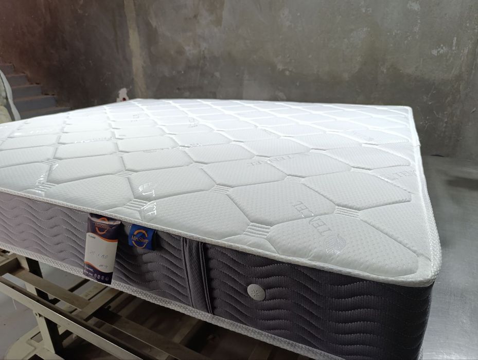 Матраслар фабрикаси "MaxSleep"