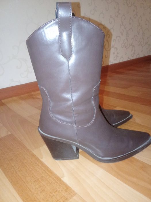 Сапоги-казаки коричневого цвета, 38 размера,Турция,35000
