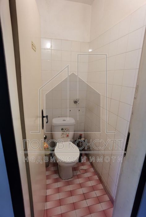 Продава се Тристаен апартамент в Пловдив, Младежки Хълм - 80 кв.м за 2188 €/кв.м - Снимка #10