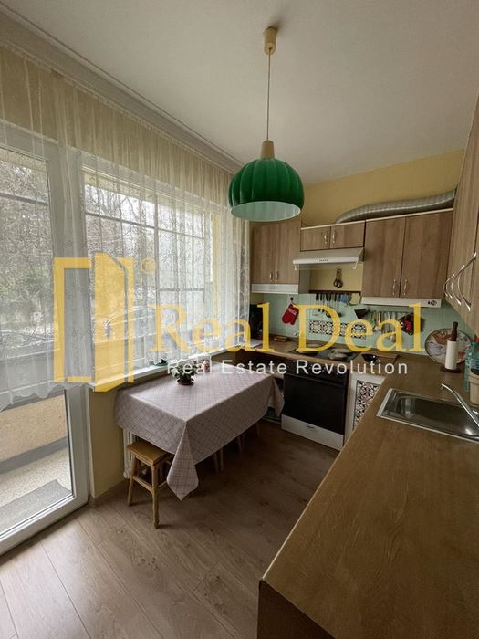 Дава се под наем Тристаен апартамент в София, Лозенец - 97 кв.м за 850 € - Снимка #11